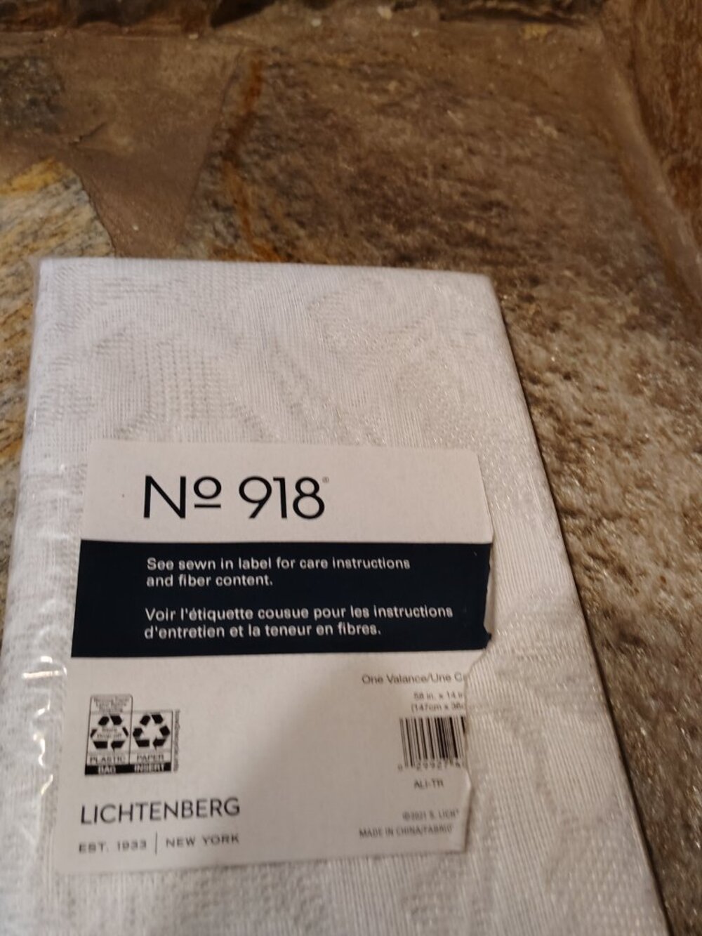 No 918 Lichtenberg White Lace Valance NIP Brand New 58" x 14" - Picture 3 of 5